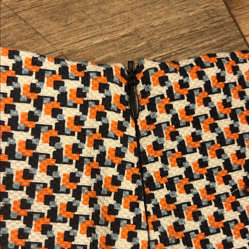 Zara High Waist Printed Shorts in White, Black & Orange - Picture 6 of 7